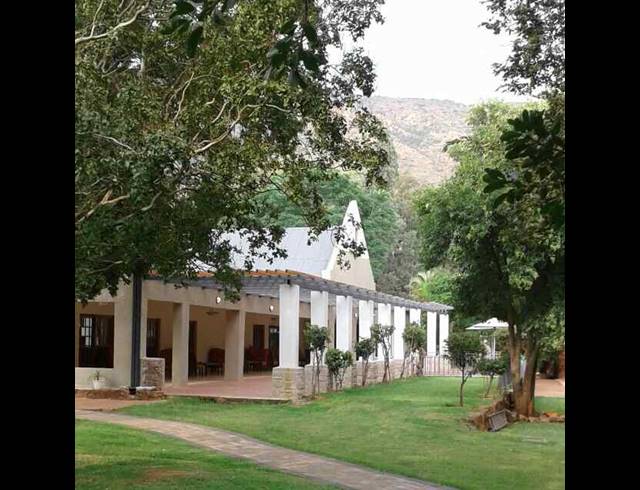 2 BEDROOM HOUSE FOR SALE IN WIGWAM